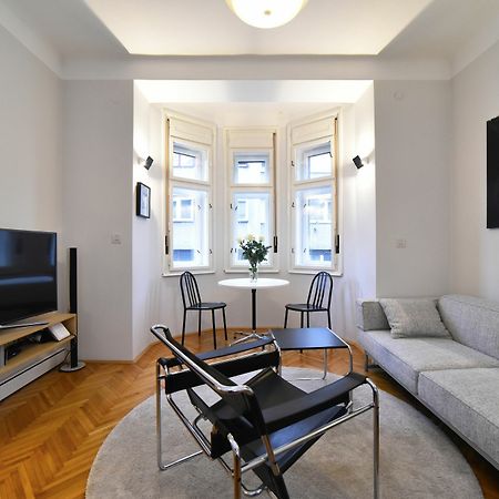 Apartment Bauhaus Загреб Екстер'єр фото